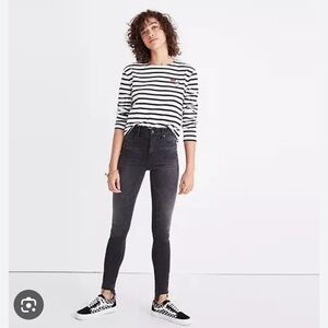 Madewell 10’’ high rise skinny black jeans